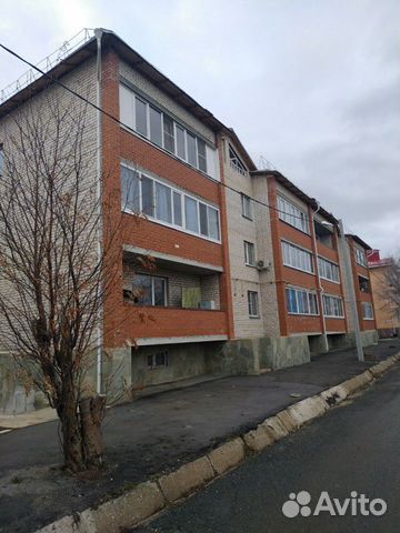 1-к квартира, 35 м², 3/3 эт. 1-к квартира, 35 м², 3/3 эт.