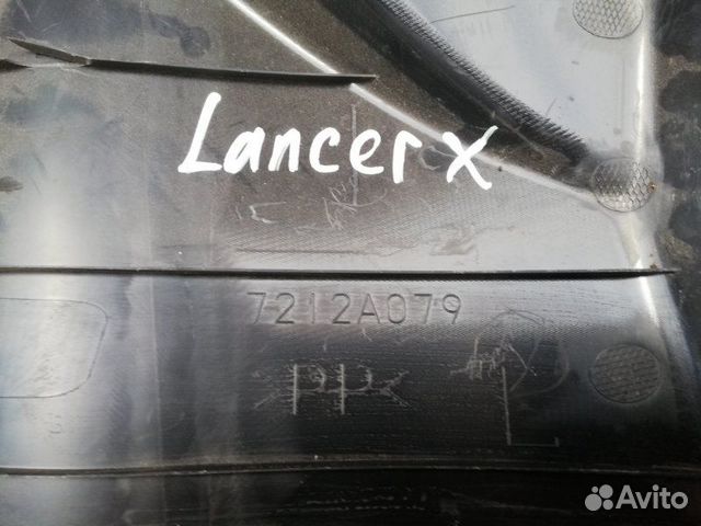 Обшивка стойки задняя левая нижняя Mitsubishi
