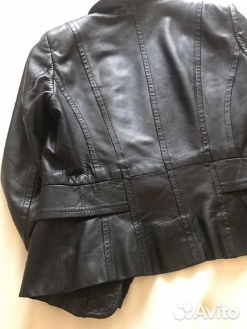 Куртка кожаная Elisabetta Franchi, размер S Куртка кожаная Elisabetta Franchi, размер S