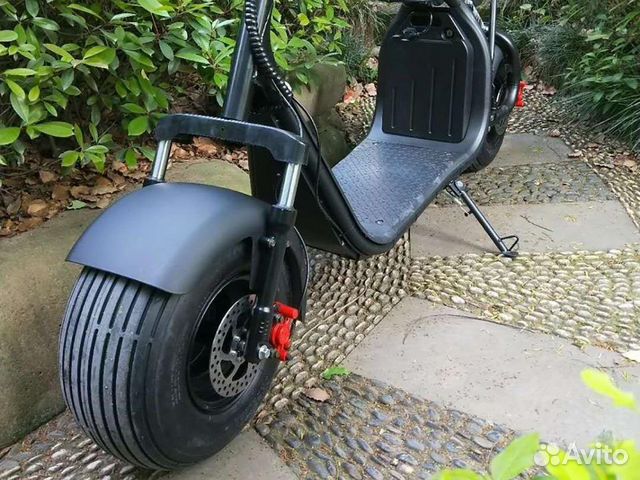 Электроскутер Citycoco BR-20 X7 PRO 2000 W Электроскутер Citycoco BR-20 X7 PRO 2000 W
