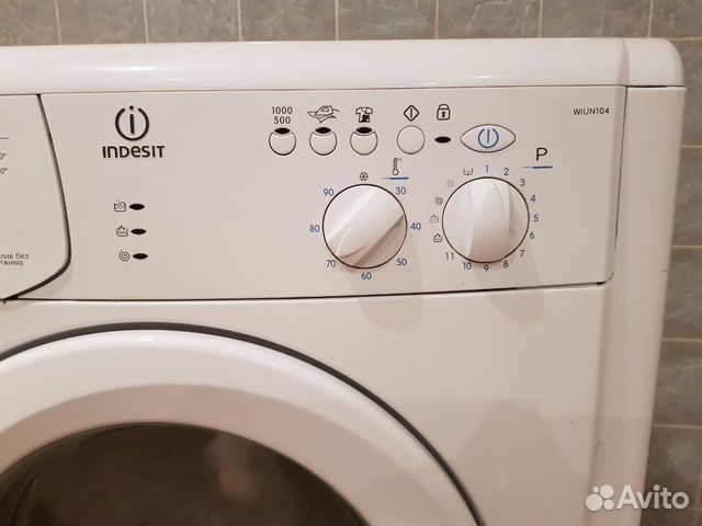 Стиральная машина Indesit 3,5kg узкая бу Стиральная машина Indesit 3,5kg узкая бу
