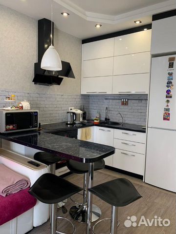 2-к квартира, 46 м², 3/10 эт.