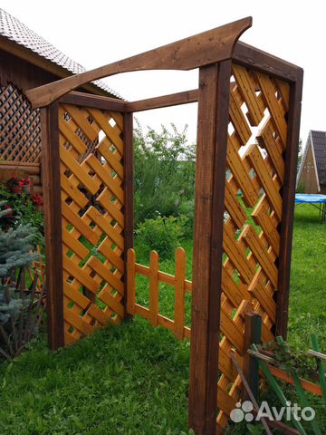 Садовая арка, пергола