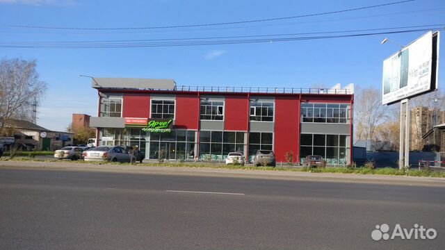 1/2 торгового здания (второй этаж), 800 м²