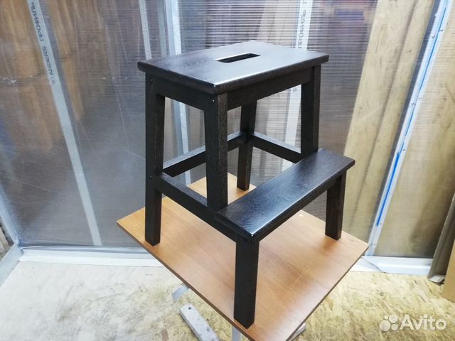 Табурет стремянка 2 ступени из дуба и ясеня