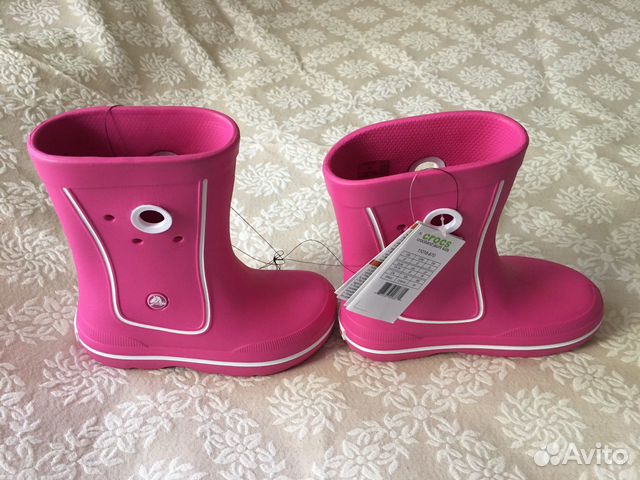 Новые Резиновые сапоги Crocs J2 (33-34) Новые Резиновые сапоги Crocs J2 (33-34)