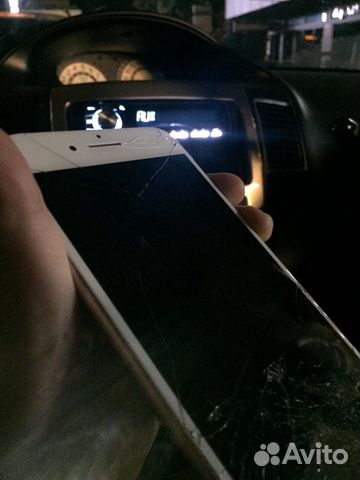 Телефон iPhone Телефон iPhone