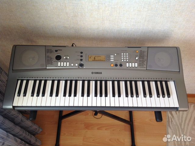 Синтезатор yamaha PSR-R300 Синтезатор yamaha PSR-R300