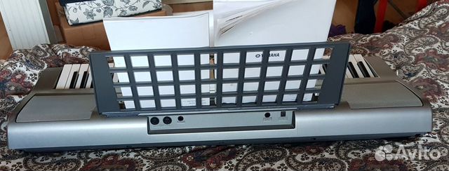 Синтезатор Yamaha PSR-R300 Синтезатор Yamaha PSR-R300