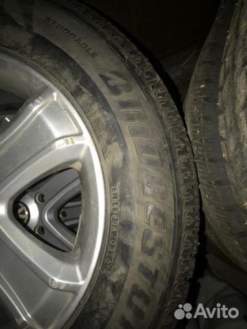 Зимняя резина с дисками R17 на VW Touareg