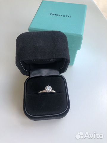 Помолвочное кольцо Tiffany Setting Помолвочное кольцо Tiffany Setting