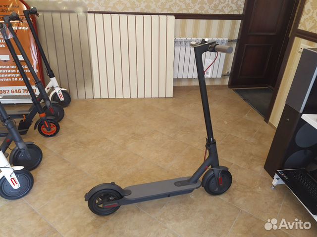 Электросамокат Xiaomi M365 Реплика Электросамокат Xiaomi M365 Реплика