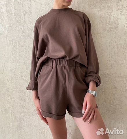 Спортивный костюм Спортивный костюм