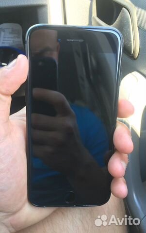 Телефон iPhone 6