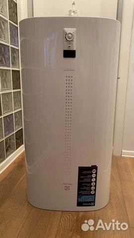 Водонагреватель Electrolux EWH 100 Centurio IQ 2.0