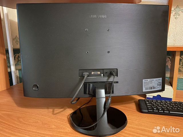 Монитор Samsung C24F390FHI 23.5