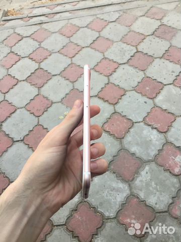 Телефон iPhone 7 Plus Телефон iPhone 7 Plus
