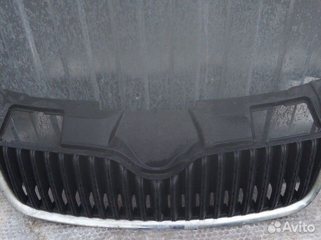 Решотка радиатора Шкода Фабия 07-09г.в Решотка радиатора Шкода Фабия 07-09г.в