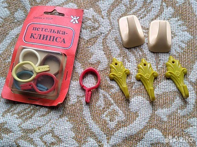 Настенные крючки