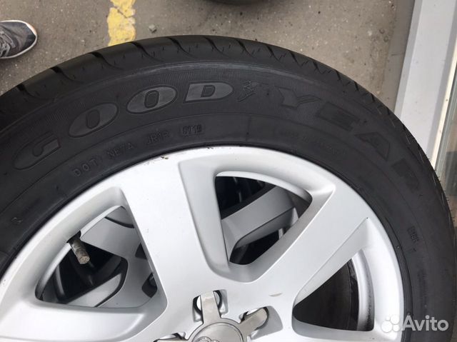 Шина 225/55/17 Goodyear