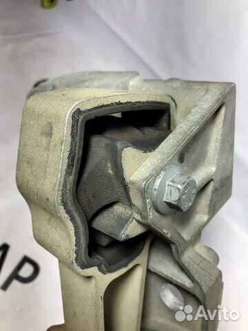 Крепление двигателя Volvo s80 xc70 v70