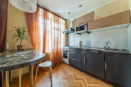 1-к квартира, 40 м², 4/5 эт.