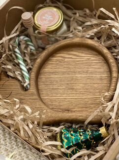 Подарочный бокс новогодний