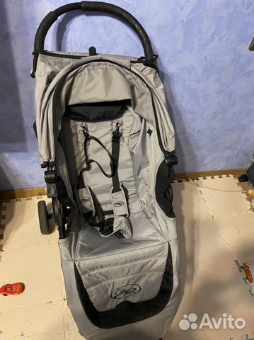 Прогулочная коляска baby jogger