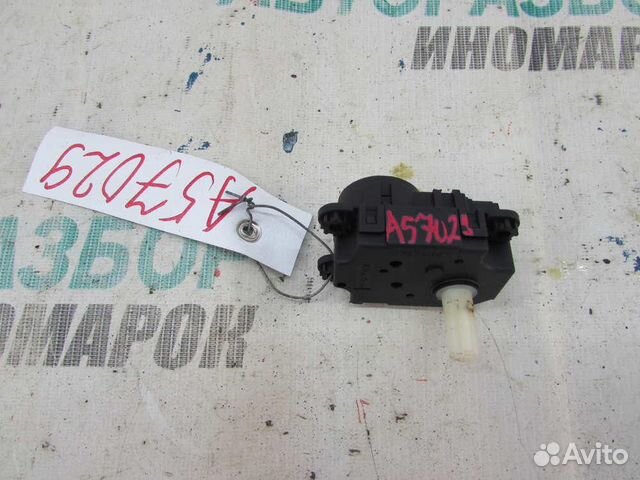 Моторчик заслонки печки для Mitsubishi Outlander 3