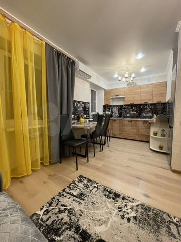 2-к. квартира, 45 м², 4/4 эт.