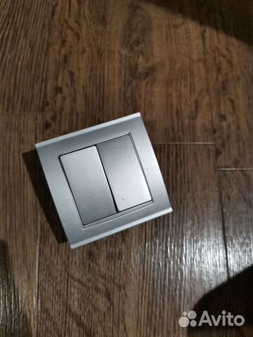 Выключатель новый