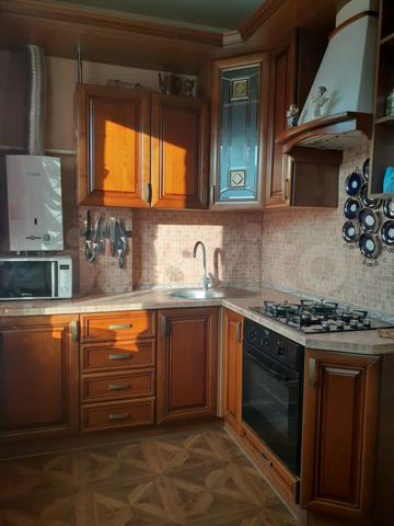 4-к. квартира, 75 м², 5/5 эт.