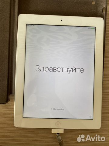 Планшет Apple iPad 3 16Gb Wi-Fi + Cellular