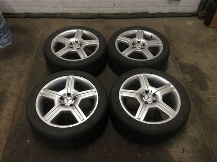 Колеса диски 4шт Mercedes AMG R18 245*45 оригинал