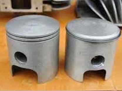 Цилиндр мотоцикла иж 49. Поршневая группа ява 634 6 вольт. Цилиндр чезет. Мотор чезет 125 516. Цпг ява 634.