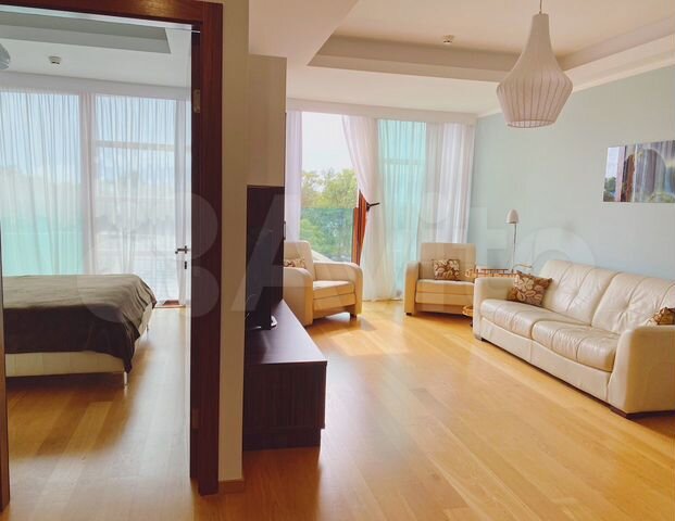 2-к. квартира, 69 м², 3/14 эт.