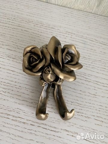 Крючок декоративный настенный