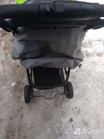 Прогулочная коляска б.у