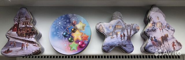 Новогодняя металлическая коробка