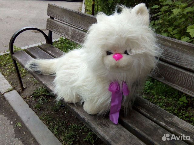 Мягкая игрушка больше кошечка и львёнок девочка