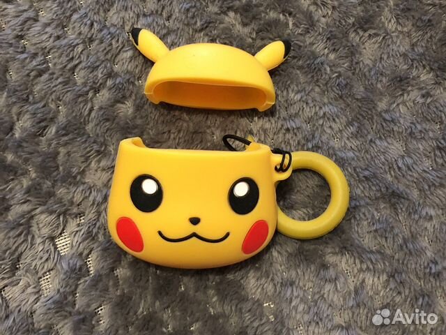 Чехол на airpods 1,2 пикачу силиконовый