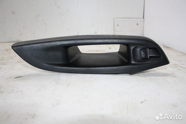 Кнопка стеклоподъемника передняя ford focus III 20