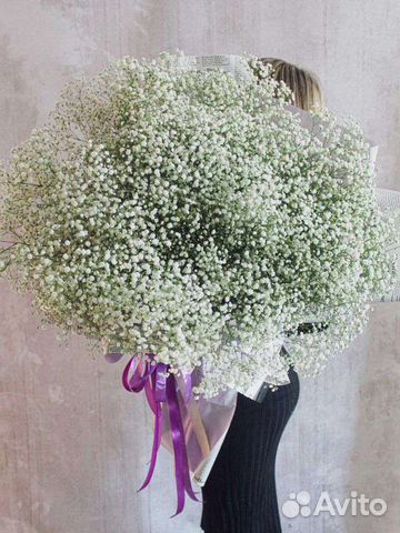 Гипсофила радужная и бела в букетах