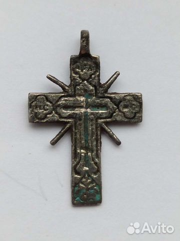 Серебряный старинный крестик