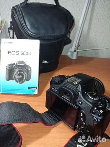 Зеркальный фотоаппарат canon 600d