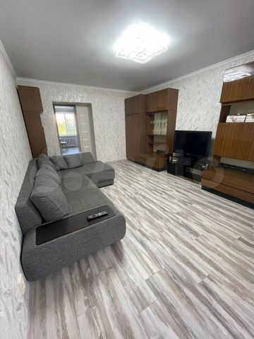 2-к. квартира, 53 м², 3/5 эт.