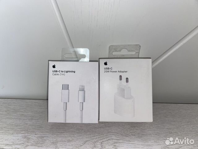 Зарядка на iPhone 20w (новая)