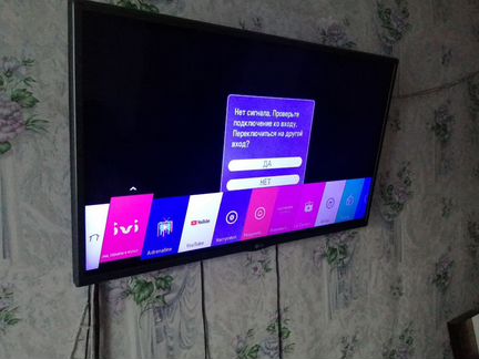 Телевизор LG 32LH570U Smart TV