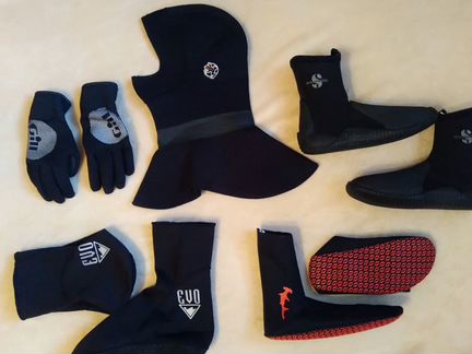 Шапочка д/плавания,носки, перчаткид/дайвинга