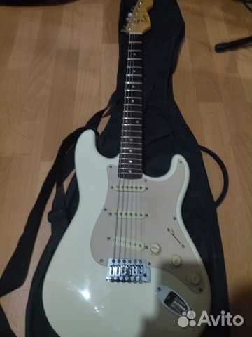 Электро гитара Squier by Fender